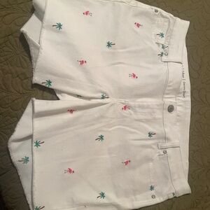 Talbots Size 14 Embroidered denim shorts